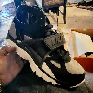 Nike Air Trainer Huaraches OG